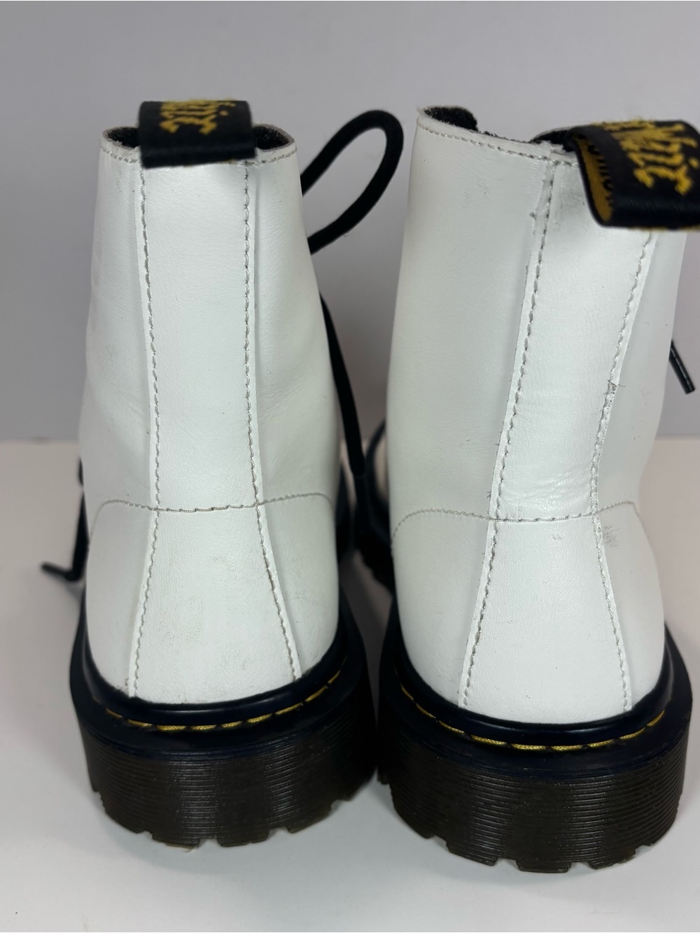 DR. MARTENS Luana White Leather Combat Boots Sz 7 Grunge Festival Punk EUC - Picture 5 of 8